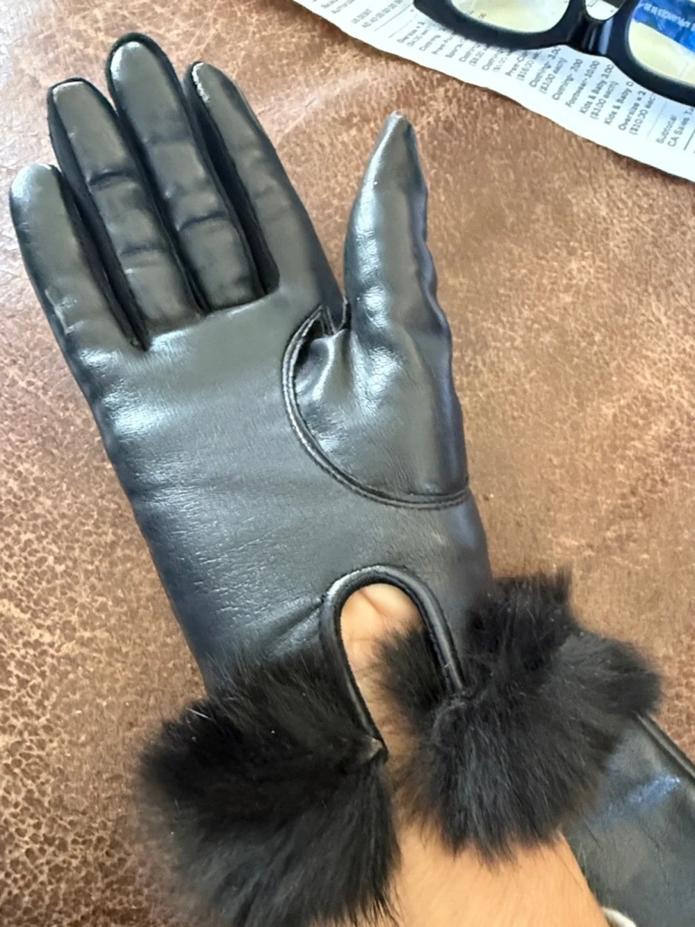 Genuine fur edge gloves made in Japan black size small